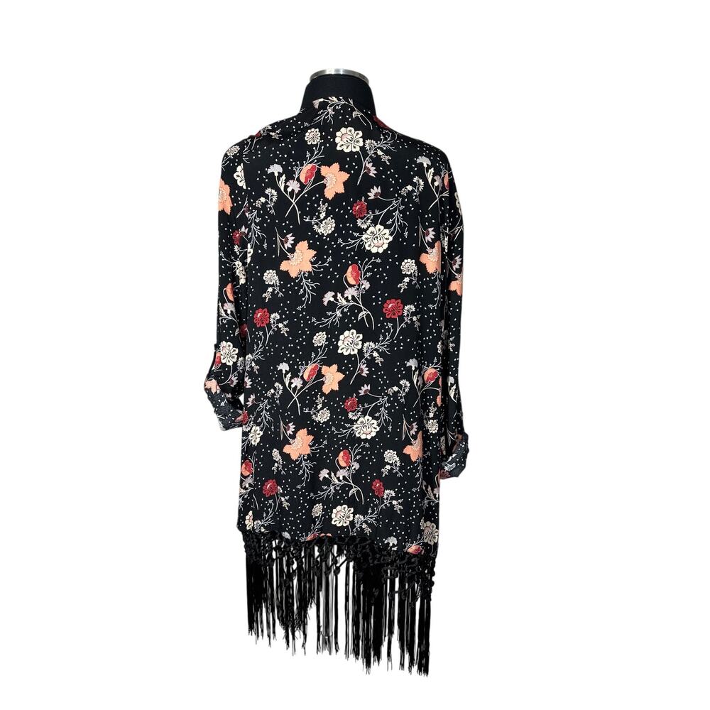 Torrid Floral Crepe Open Kimono Piano Fringe Roll Tab Sleeves Top Black Sz L - Picture 7 of 14